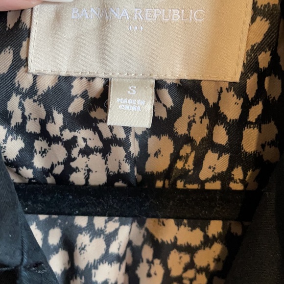 Banana republic trench coat - Picture 2 of 3